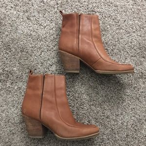 Rachel Comey - Tan Leather Ankle Boots